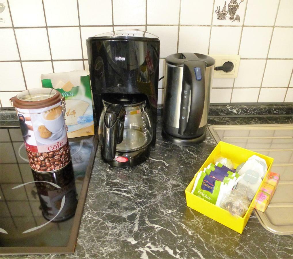 ゲーストハッハトSchwalbennestアパートメント エクステリア 写真